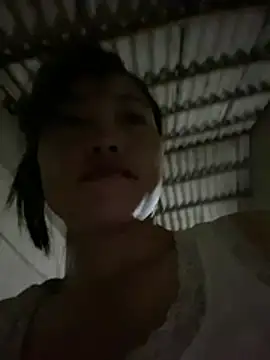 Lilik2 online show from April 2026 07:40:02 PM