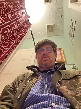 Snapshot of BamaBoi40AL chatting on January 2026 12:31:02 PM BamaBoi40AL online show from January 2026 12:31:02 PM