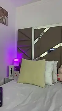 Dreammy Kitty online show from April 2026 01:44:01 PM