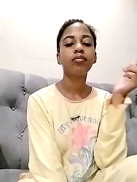 IndianSativa2 online show from December 2025 11:00:02 PM