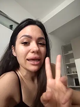 SiennaLuxexx online show from April 2026 11:46:02 AM