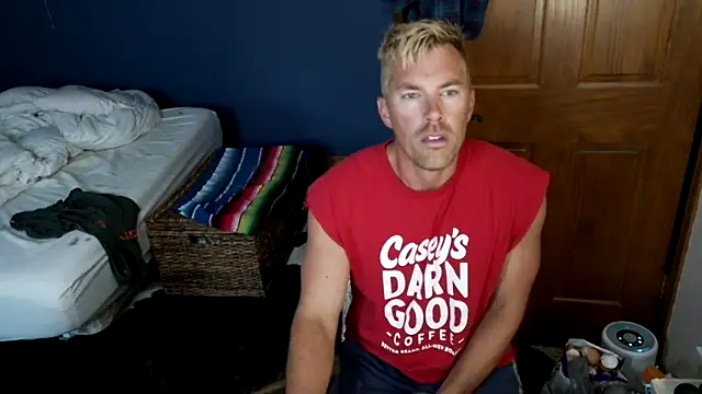 Snapshot of SpunRedneck chatting on June 2026 10:26:01 AM SpunRedneck online show from June 2026 10:26:01 AM