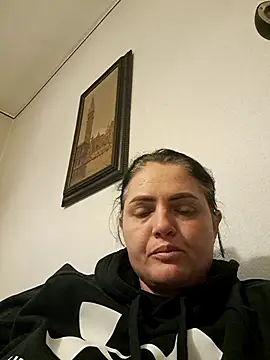 Snapshot of gini92 chatting on February 2026 06:56:01 AM gini92 online show from February 2026 06:56:01 AM