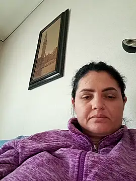 Snapshot of gini92 chatting on February 2026 07:45:02 AM gini92 online show from February 2026 07:45:02 AM