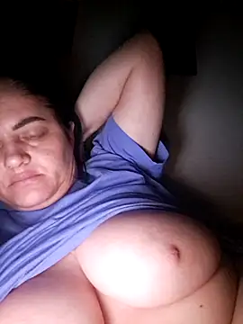 Snapshot of gini92 chatting on February 2026 12:19:02 AM gini92 online show from February 2026 12:19:02 AM