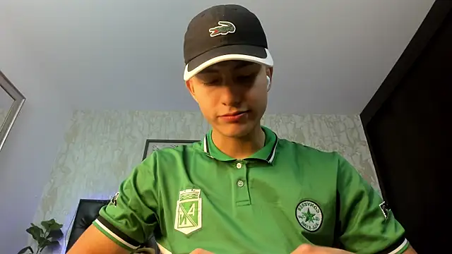 Lander Cruz online show from April 2026 08:44:02 PM