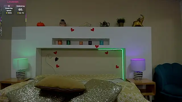 AnikaRomanoff  online show from March 2026 11:27:01 AM