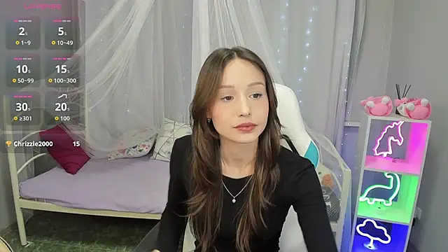 Snapshot of LunaPierce chatting on December 2025 01:53:01 PM LunaPierce online show from December 2025 01:53:01 PM