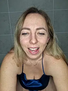 Snapshot of sole28 chatting on January 2026 10:46:02 PM sole28 online show from January 2026 10:46:02 PM