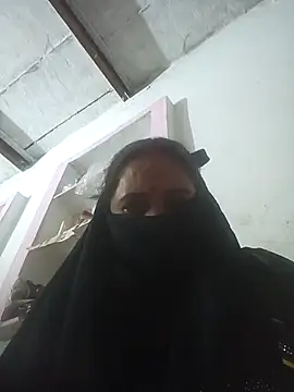 Your-shreya143 online show from December 2025 04:47:02 PM