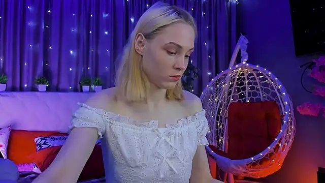 Gina Gina love online show from February 2026 01:13:02 AM