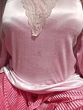 hottyrose69 online show from April 2026 03:46:01 PM