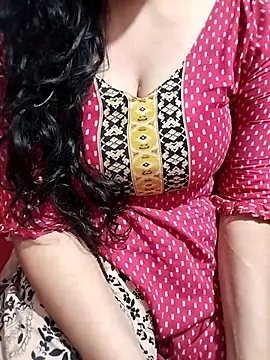 hottyrose69 online show from April 2026 11:20:02 PM