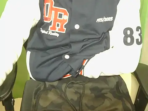 Snapshot of Michal_Fransis chatting on January 2026 05:18:01 PM Michal Fransis online show from January 2026 05:18:01 PM