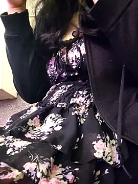 Miky Lyn online show from February 2026 05:45:01 AM