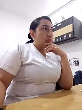 Valeria montana  online show from March 2026 01:03:02 PM