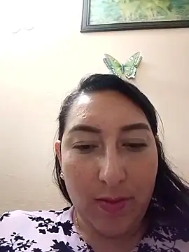 Valeria montana  online show from April 2026 11:49:02 PM