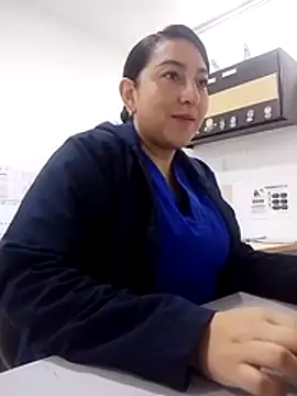 Snapshot of Valeria_montana_ chatting on May 2026 11:38:01 AM Valeria montana online show from May 2026 11:38:01 AM