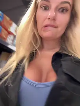 Snapshot of Betsy chatting on February 2025 12:16:02 PM Betsy online show from February 2025 12:16:02 PM