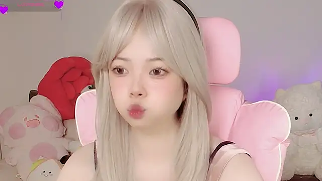 Miyeoonn online show from June 2026 04:04:02 AM