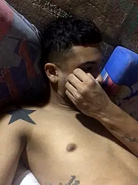 modeloxtz online show from January 2026 06:09:01 PM