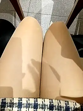 Baby-Linh online show from January 2026 04:04:01 AM