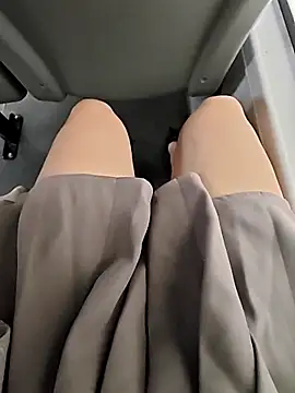 Baby-Linh online show from March 2026 04:57:01 AM