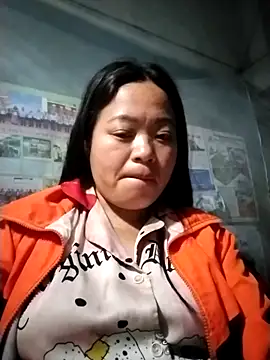 AlilaK2 online show from February 2026 06:15:01 PM