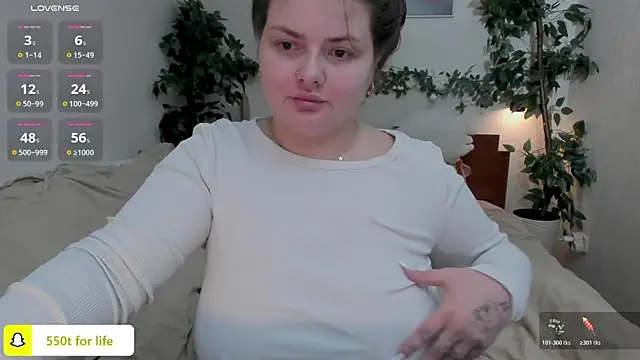 Snapshot of EvKamenskih chatting on December 2025 11:52:01 AM EvKamenskih online show from December 2025 11:52:01 AM