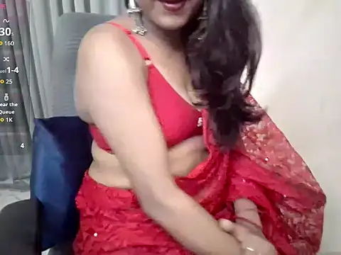 Spit queenC for you online show from April 2026 09:01:02 AM