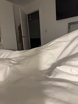 dirtyanal23 online show from April 2026 11:46:02 PM