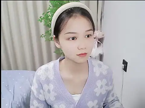 Snapshot of mili923 chatting on January 2026 01:04:01 PM mili923 online show from January 2026 01:04:01 PM