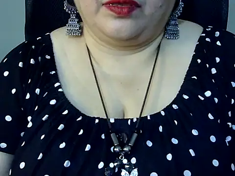 Soniya Sha online show from February 2026 07:09:01 PM