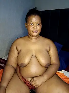 Snapshot of QUEENASS12 chatting on December 2025 07:12:02 PM QUEENASS12 online show from December 2025 07:12:02 PM