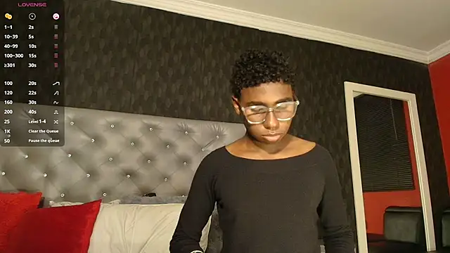 teylor lovee online show from March 2026 09:34:02 PM