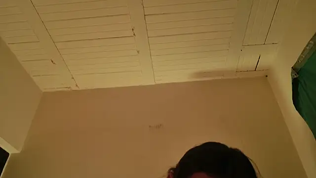 MoonLipsON- online show from June 2026 02:12:01 AM