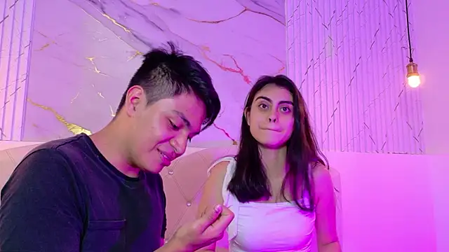 NatyAndAlex online show from February 2026 07:43:01 PM