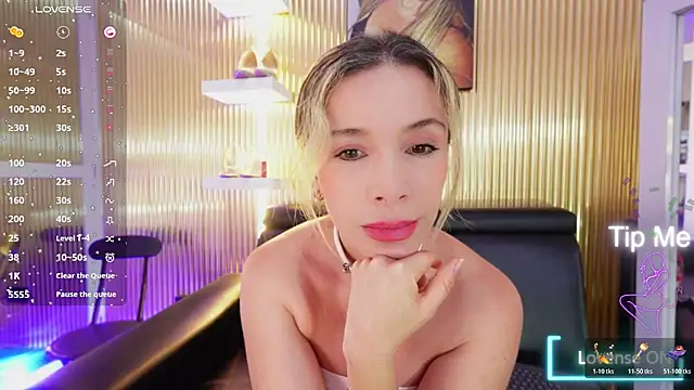 Allice mommy online show from March 2026 07:14:01 PM