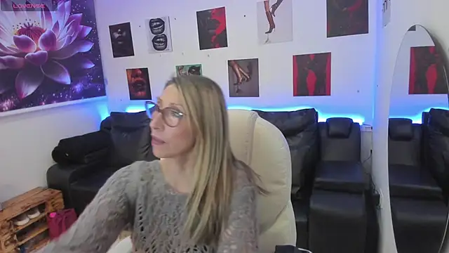 Scarlett 079 online show from February 2026 11:50:01 AM