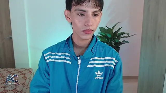 andrew courtzz online show from June 2026 09:26:02 PM