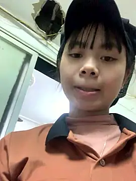 Mon babyy online show from January 2026 01:35:02 PM