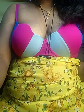 Preeti345 online show from April 2026 06:10:01 PM