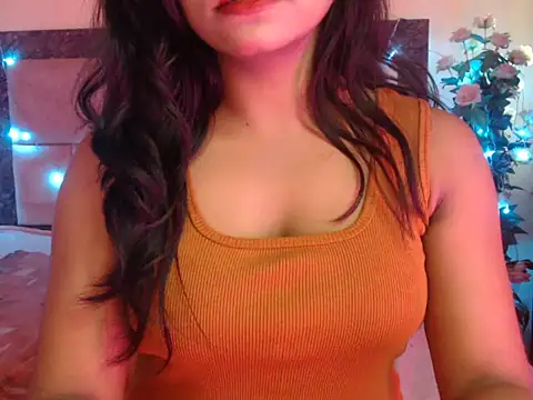 Lola Bebe online show from April 2026 04:46:01 AM