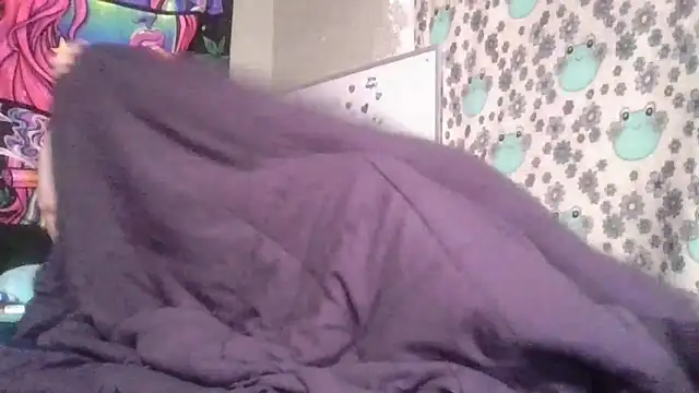 Rentastnrgurl online show from March 2026 05:09:01 PM