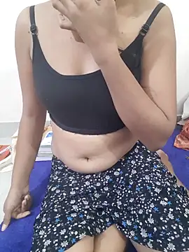 Snapshot of Riya_rani8 chatting on December 2025 10:32:01 AM Riya rani8 online show from December 2025 10:32:01 AM