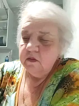 HapinessLovee online show from April 2026 08:34:02 PM