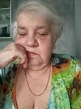 Snapshot of HapinessLovee chatting on June 2026 04:34:02 PM HapinessLovee online show from June 2026 04:34:02 PM