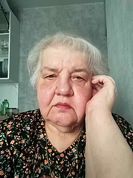 Snapshot of HapinessLovee chatting on June 2026 05:36:02 AM HapinessLovee online show from June 2026 05:36:02 AM