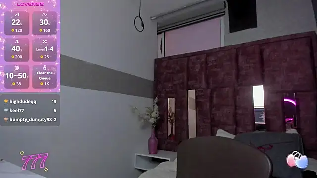 Kiara Fox   online show from April 2026 09:03:02 AM