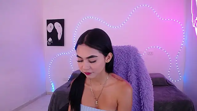 Sofia tgn online show from April 2026 07:06:01 PM